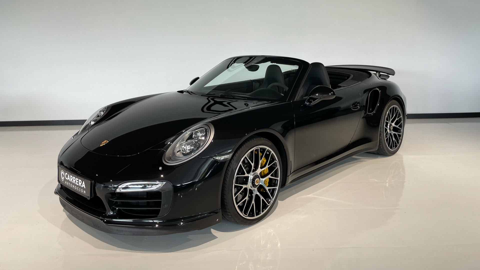 PORSCHE 911 TURBO S CABRIO1.jpg