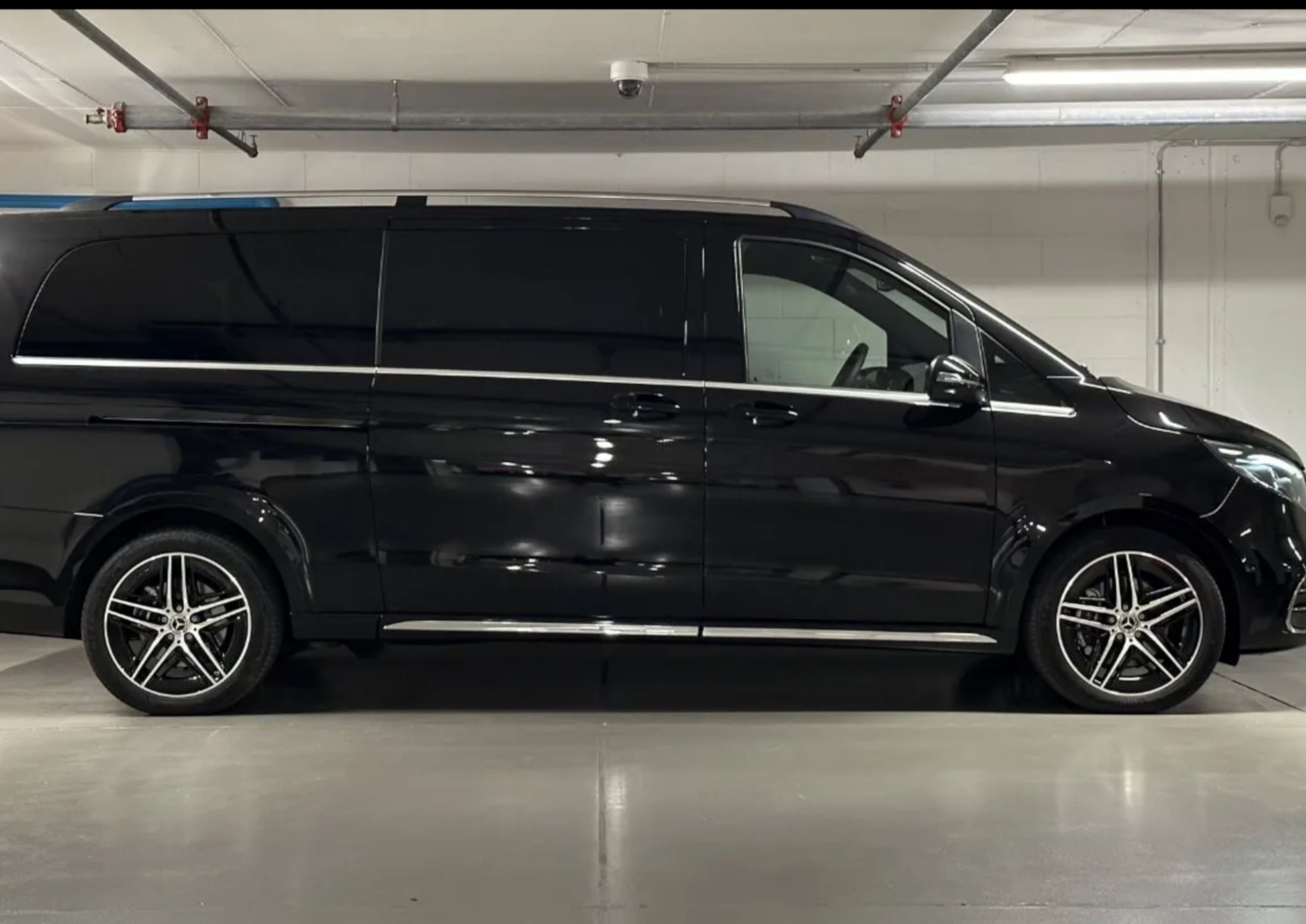 mercedez Vclass 2 mercedez vclass mt vip service 17