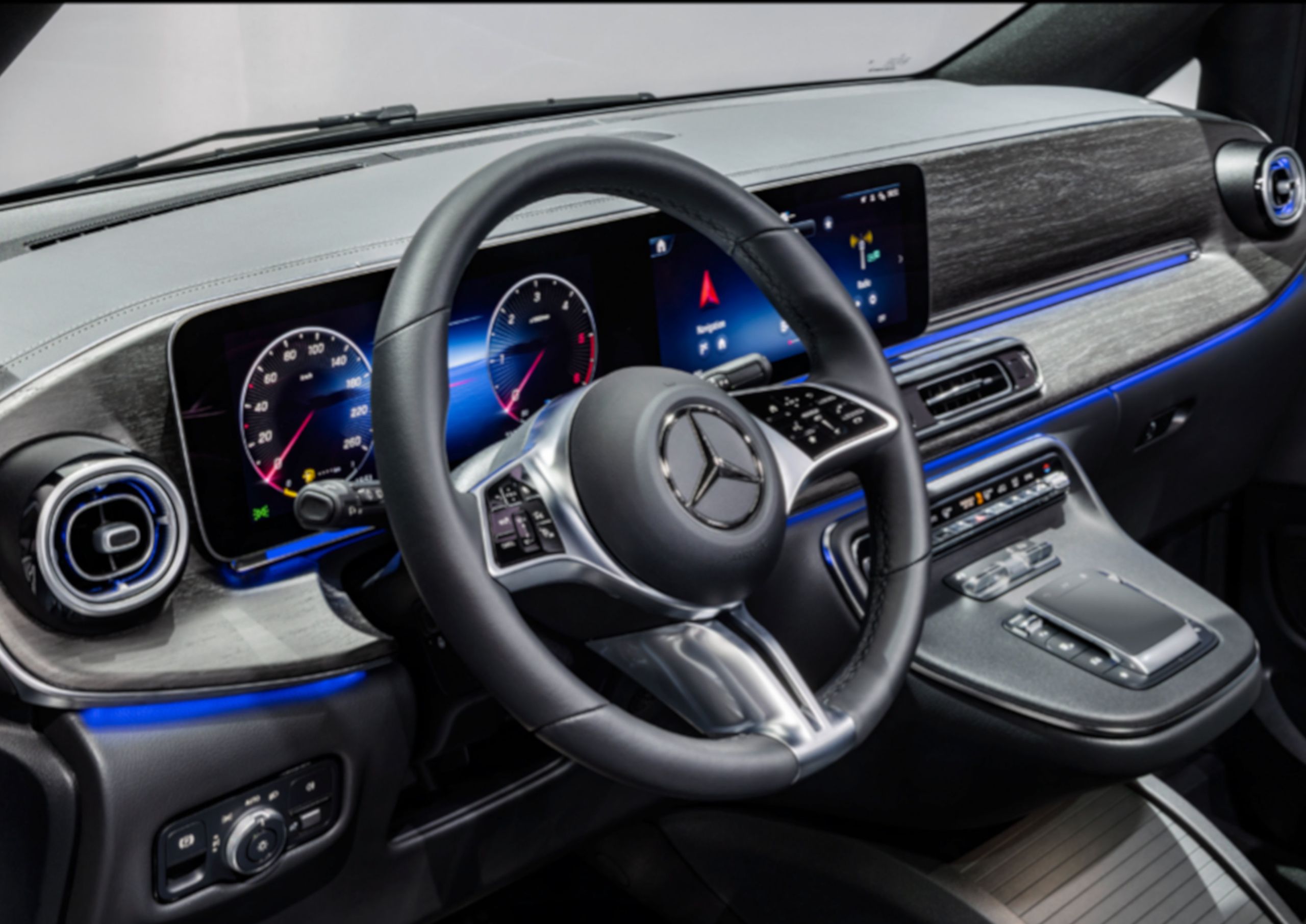 mercedez Vclass 4 mercedez vclass mt vip service 13