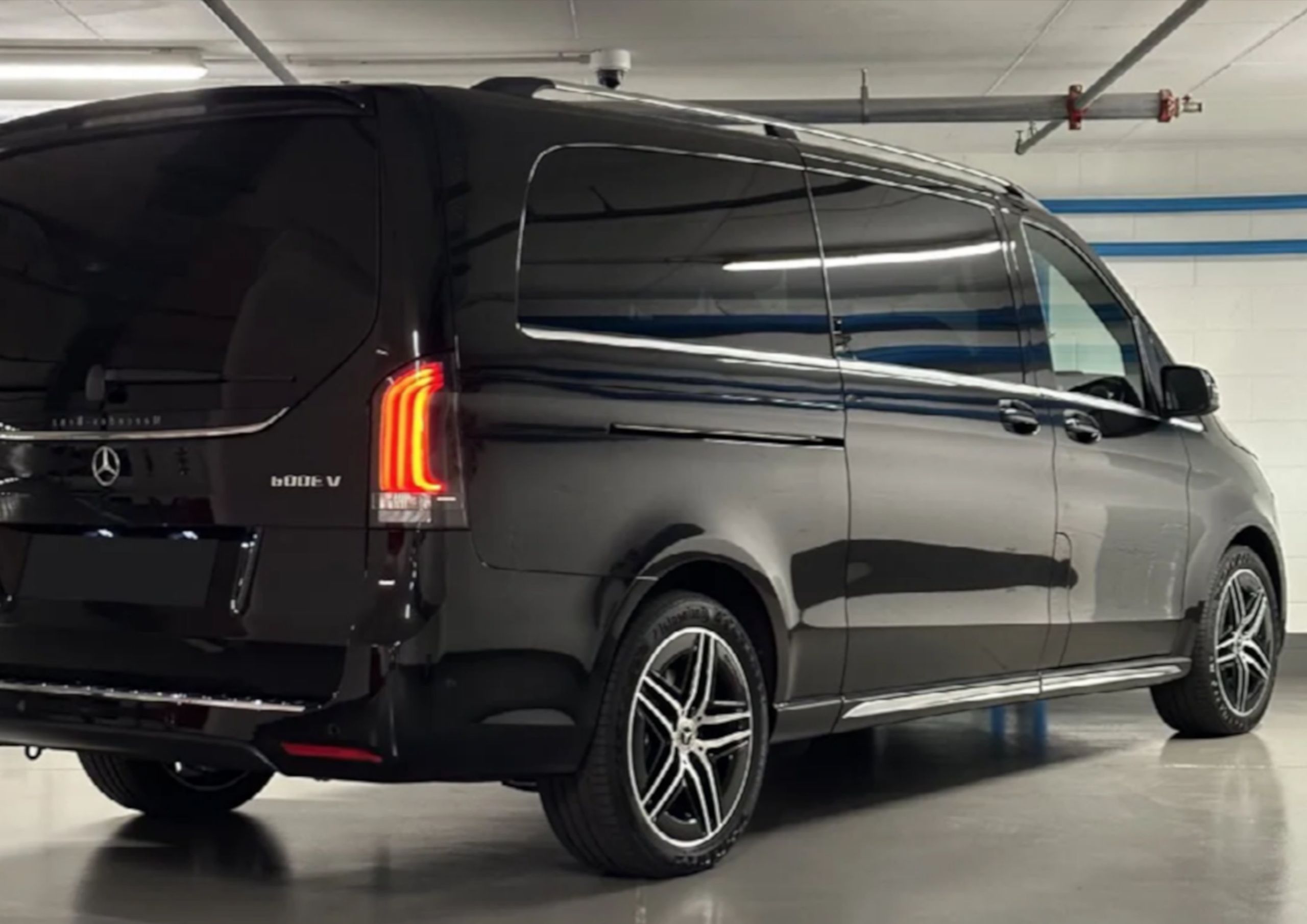 mercedez Vclass 5 mercedez vclass mt vip service 15