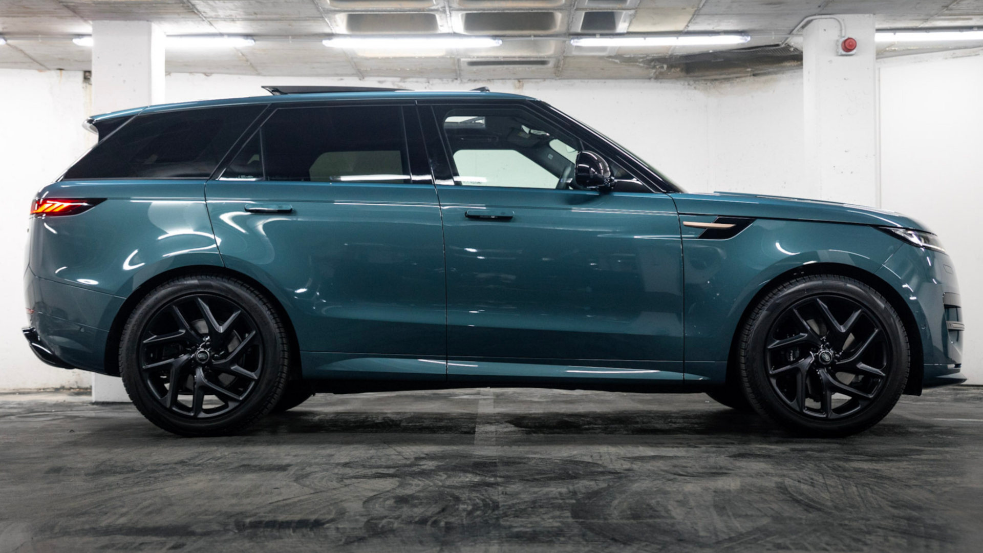rangerr2 mt vip service land rover sport1